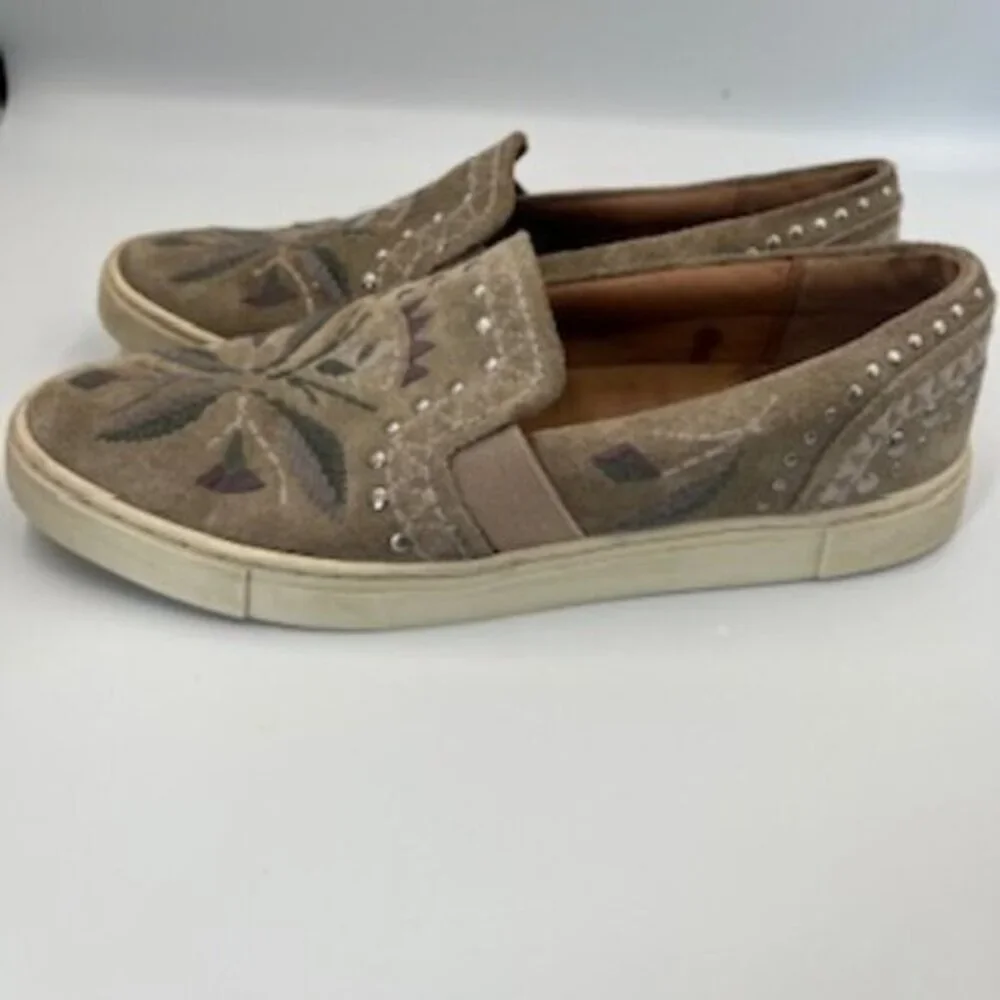 Frye Western Shoes Ivy Embroidered Studded Slip On Loafers Women’s Size 8‎